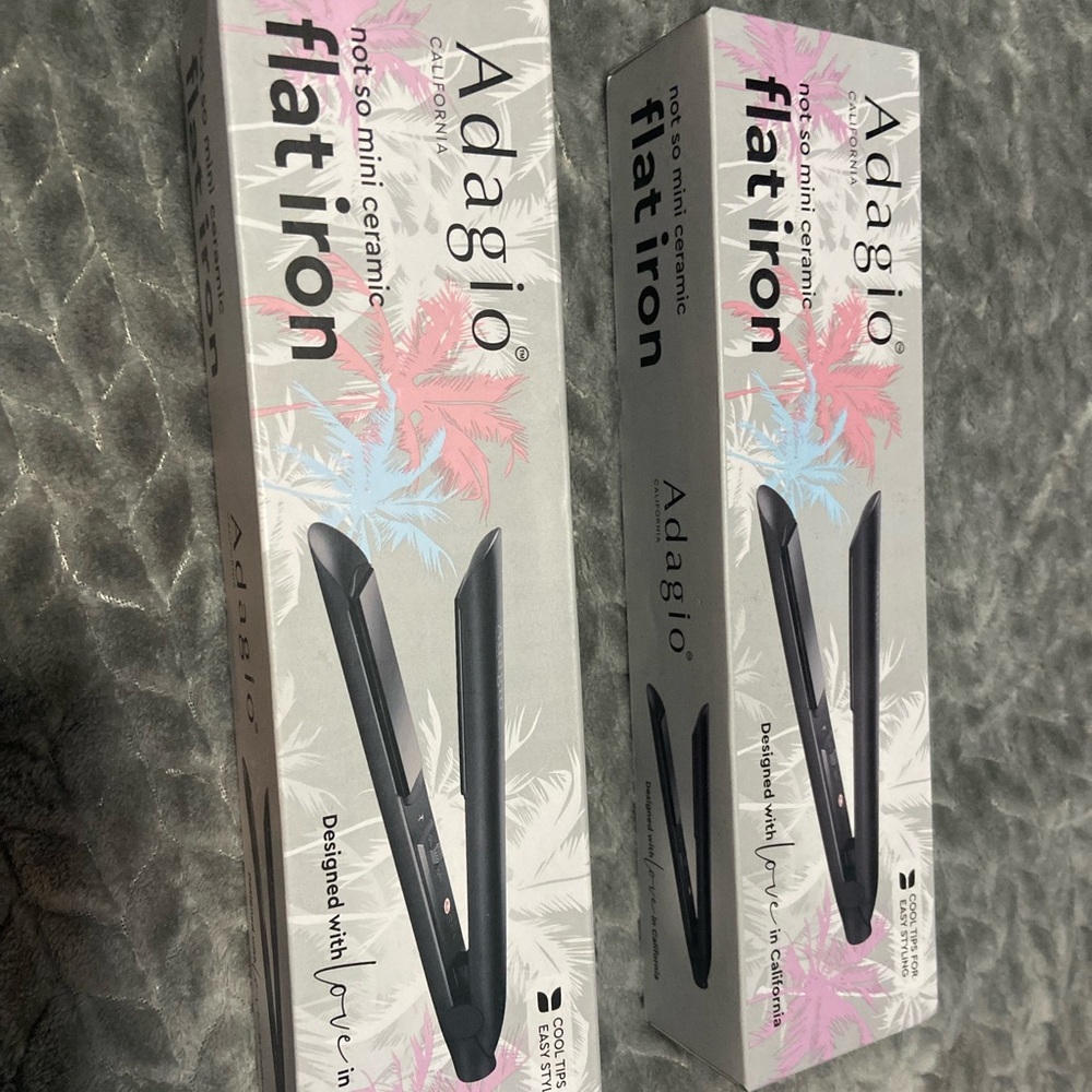 Adagio not so mini flat iron